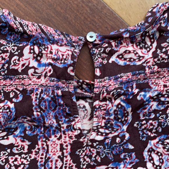 Forever 21 Floral Graphic Print T-shirt Blouse, size small - Picture 11 of 11